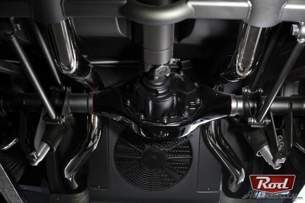 rear view of the back differential and axle of a 1961 Chevy Impala Hot Rod