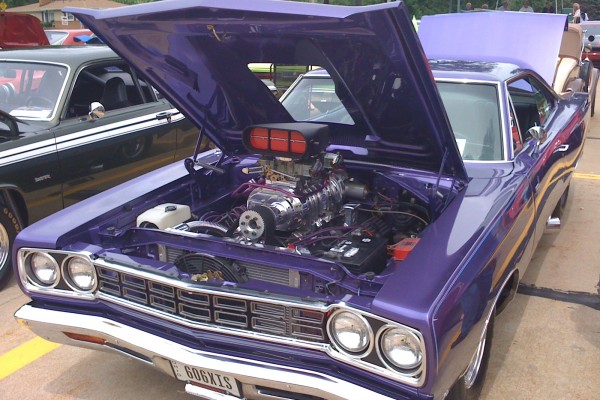 pro street 1968 Plymouth Roadrunner wit supercharged v9