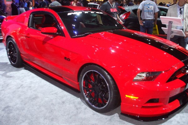 custom ford mustang GT 5.0L
