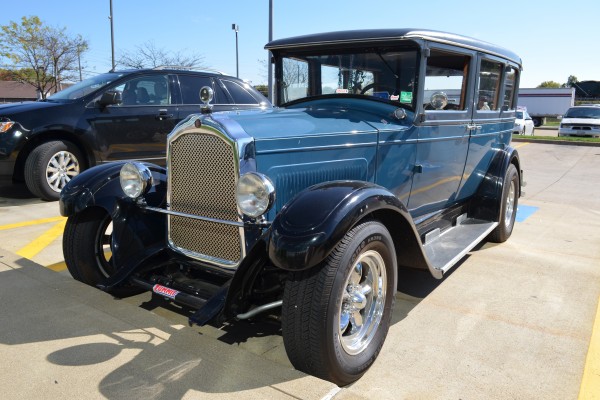 1927 Willys Overland Sedan Hot Rod, front quarter