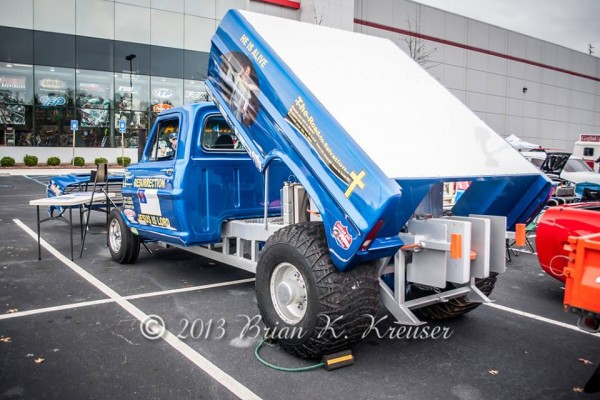 tilt back end on the back of a custom pickup truck