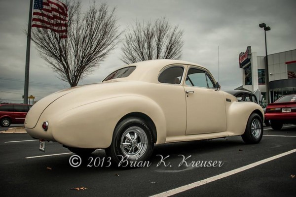 white prewar hot rod coupe at summit racing near Atlanta Georgia
