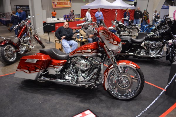 custom v-twin motorcycle