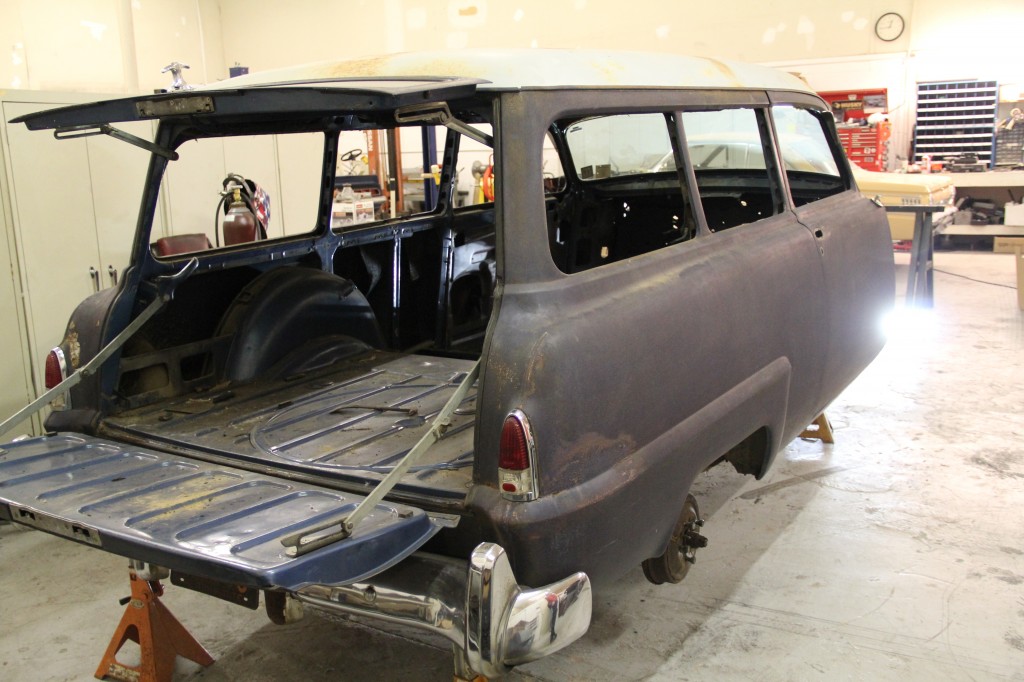 1953 plymouth suburban wagon body on jackstands