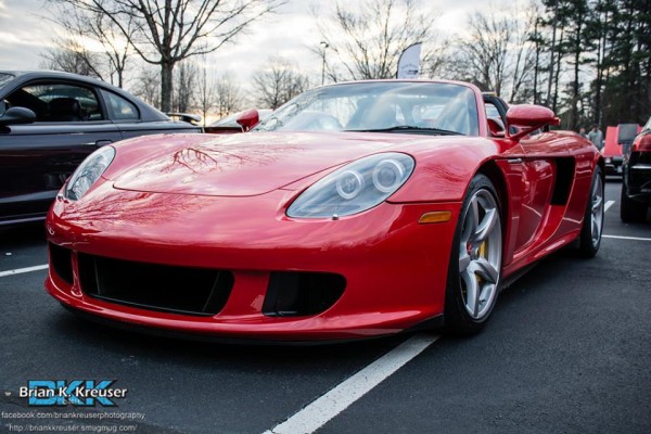 red Ferrari spyder coupe