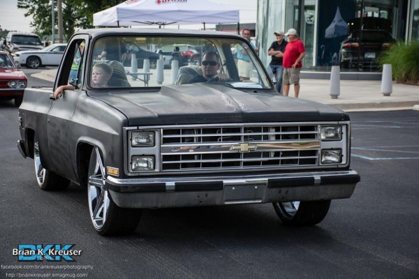 custom chevy lowrider c10 squarebody truck