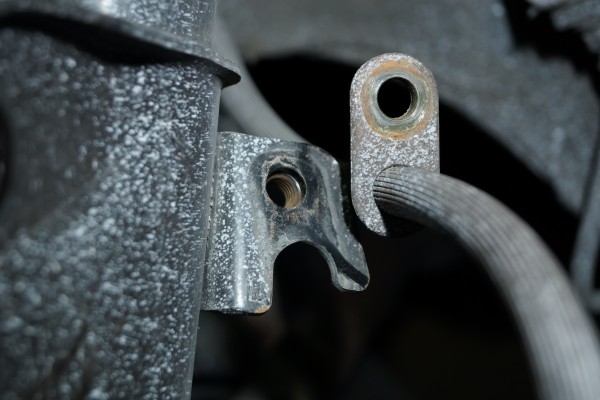 unbolted brake line