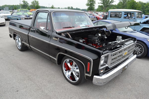 custom chevy bonanza squarebody pickup truck