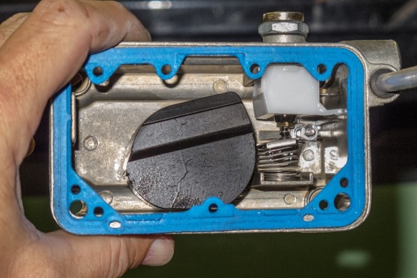 float bowls on a holley carburetor with side hung floats