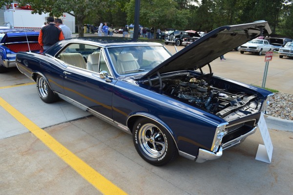 1967 blue Pontiac GTO hardtop coupe