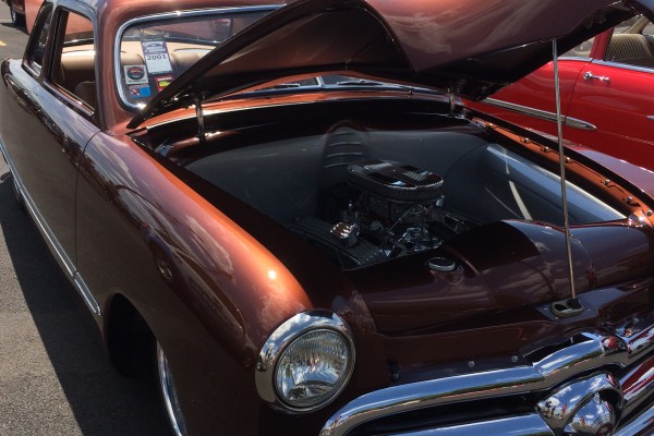 customized shoebox postwar ford engine bay