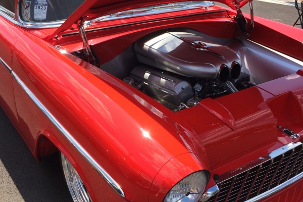 customized 1955 chevy hot rod engine bay