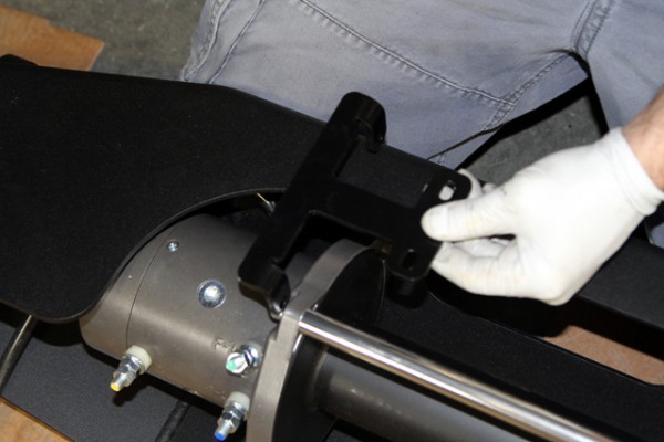 Fitting warn winch mounting brackets onto a Jeep XJ Cherokee