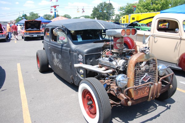 Rat Rod Prewar coupe on display