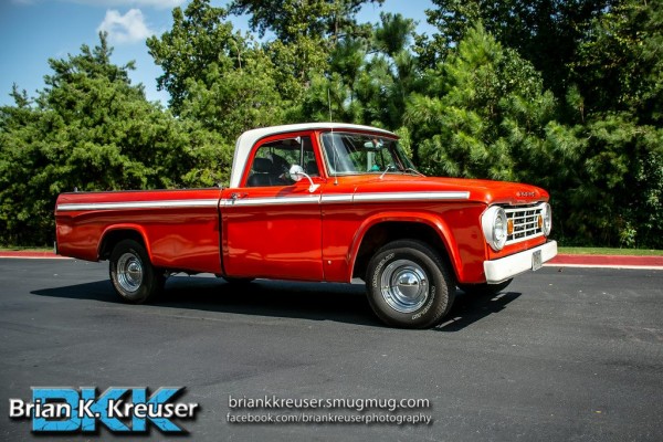 vintage dodge pickup tuck