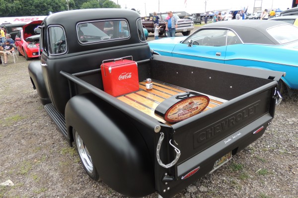 truck bed rear view of a 1949 chevy 3100 truck
