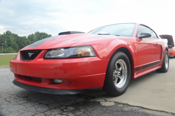 2003 ford mustang mach 1