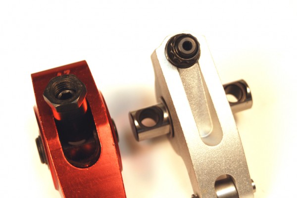 side by side comparison of shaft and stud mount rocker arms