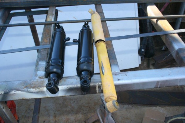 comparing new and old shocks for a jeep truck suspension