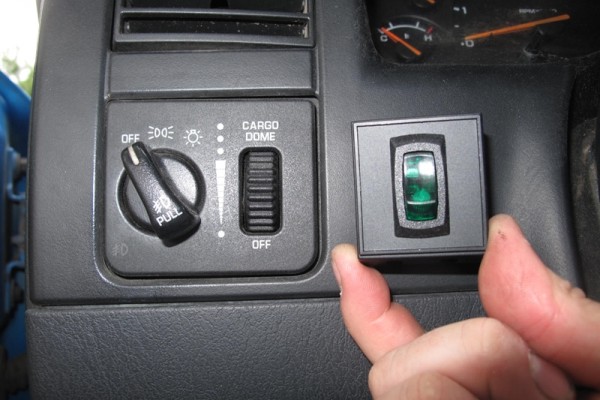 an electric accessory switch in a dodge dakota truck