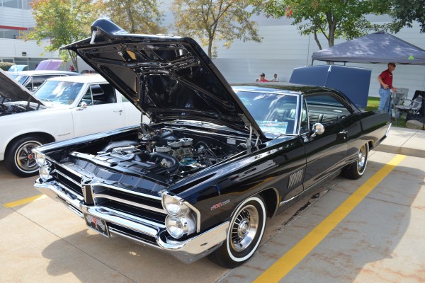 1965 Pontiac 2+2