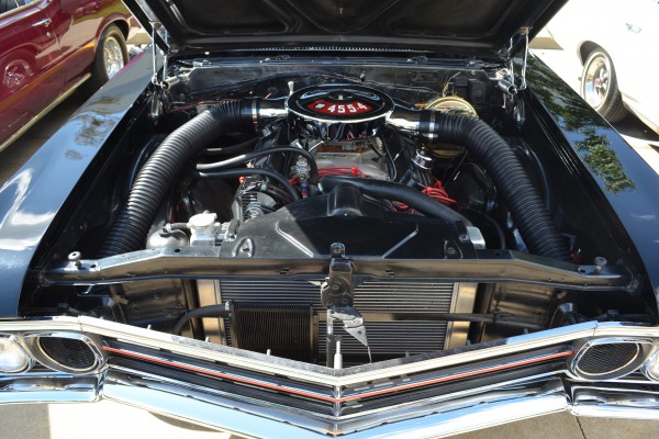 455-4 engine in a 1966 Buick Skylark