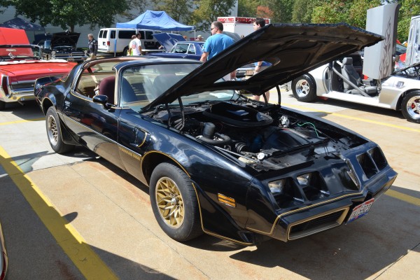 1980 Pontiac Trans Am with t tops and snowflake wheels