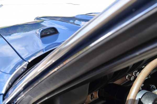 Pontiac GTO Hood Tach