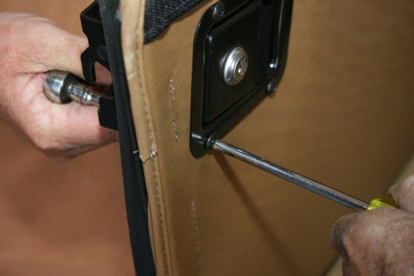 installing a jeep cj soft door handle