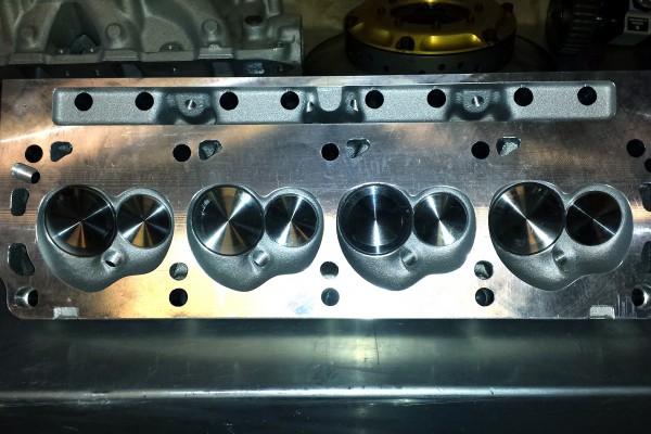 combustion chamber side of an Edelbrock Victor Jr. cylinder head