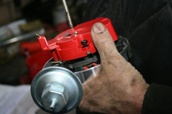tightening rotor on an msd distributor