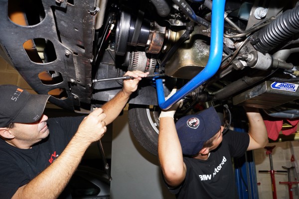 removing the starter motor from a ford mustang
