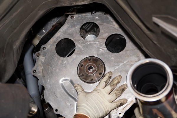 back end of a ford engine in a mustang with clutch removed