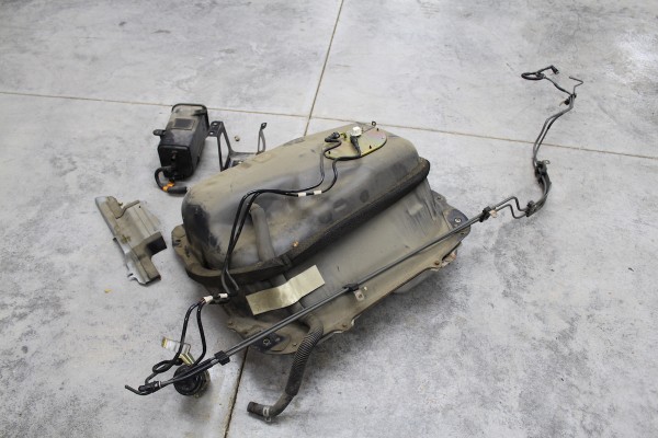 Project Thunderbolt, mazda miata fuel system removed