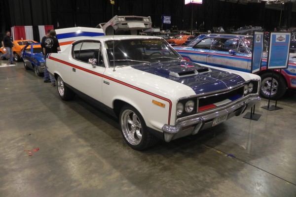 AMC Rebel Machine in frost white with stripe kit