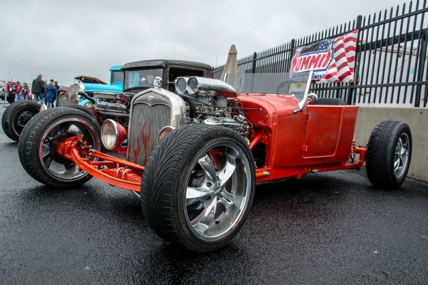vintage t bucket hot rod
