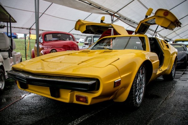 bricklin sv-1 yellow coupe