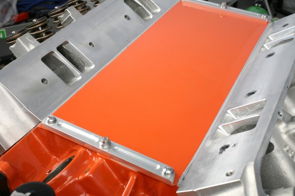 aluminum lifter valley cover on a mopar engine