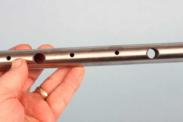 rocker shaft with oil holes