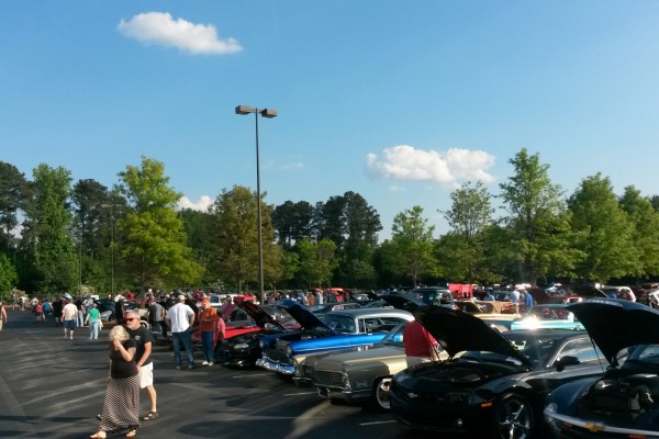 Summit Racing Chevy Show