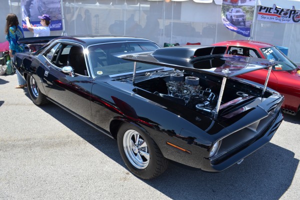 plymouth barracuda drag car