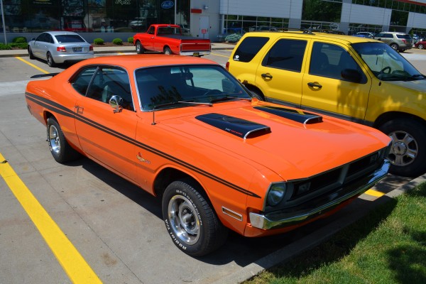 front passenger side quarter view of a 1971 dodge demon