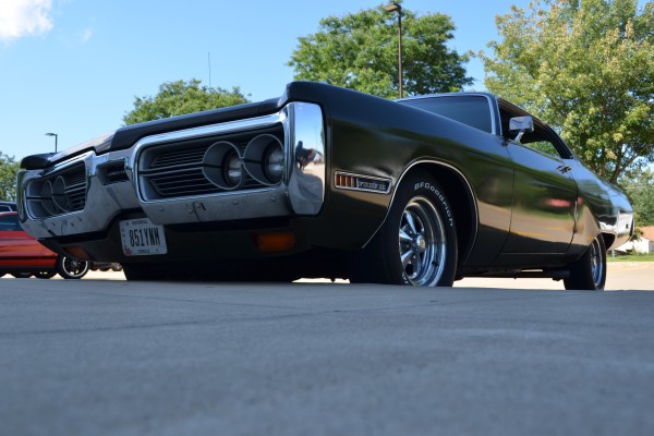 1972 plymouth fury III, low front quarter shot