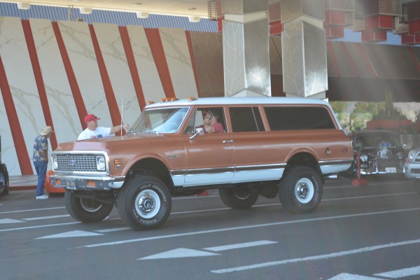 vintage lifted chevy k series suburban suv