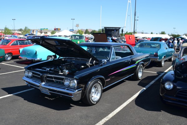 1964 custom pontiac gto at car show