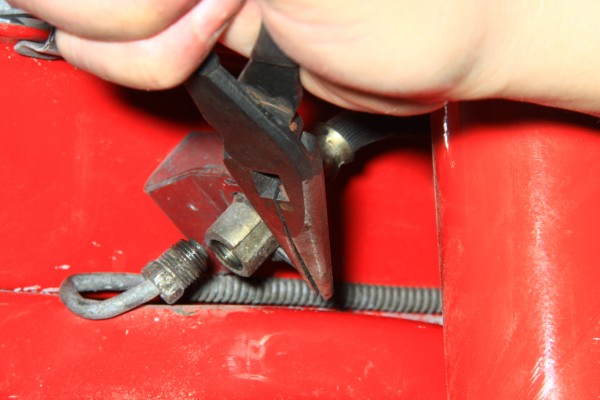 disconnecting brake line from hose
