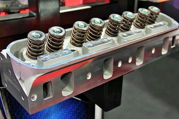 Blueprint Muscle Series aluminum cylinder head