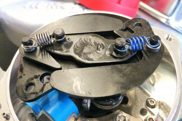 mechanical advance system on a distributor
