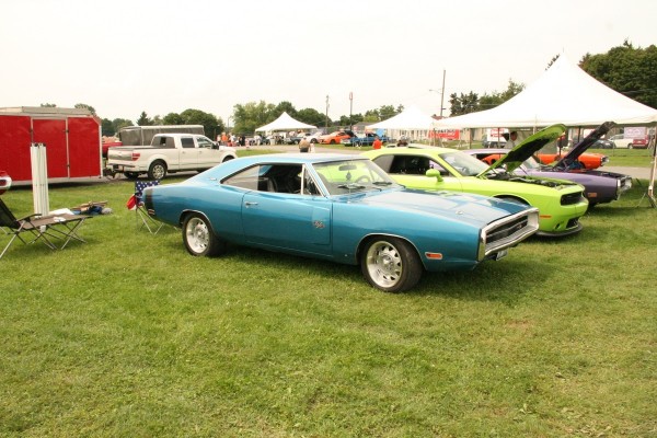 blue 1970 dodge charger r/t at 2015 Mopar Nationals