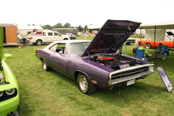 1970 dodge charger r/t in plum crazy purple at 2015 Mopar Nationals